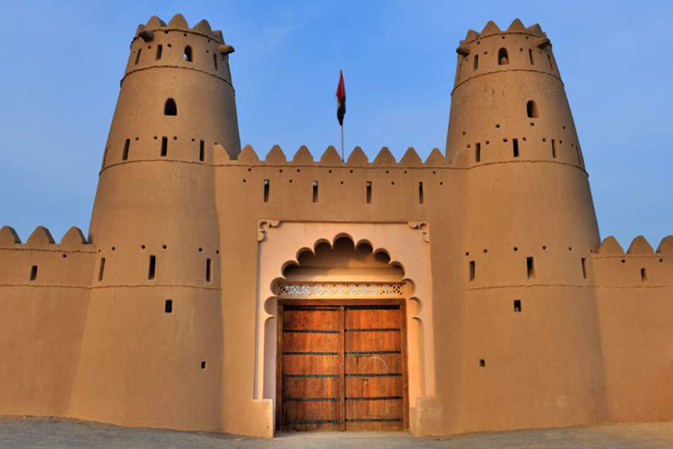 Al Jahili Fort_15d08_lg.jpg